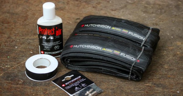 700 x 28c tubeless tyres